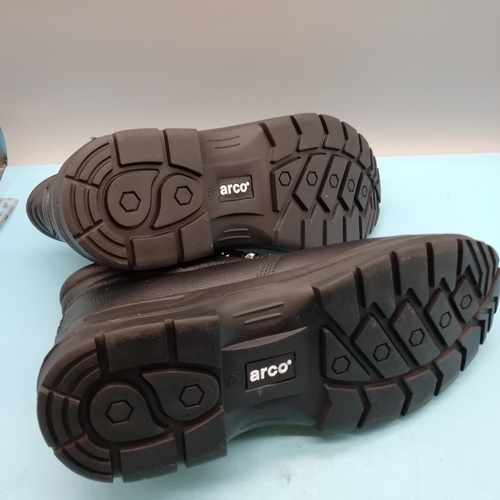 348 - Boxed Arco Black Safety Boots UK Size 9, EU 43.