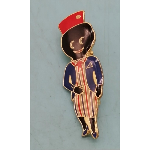 374 - Robertson's Jam 1993-1996 'Air Hostess' Badge.