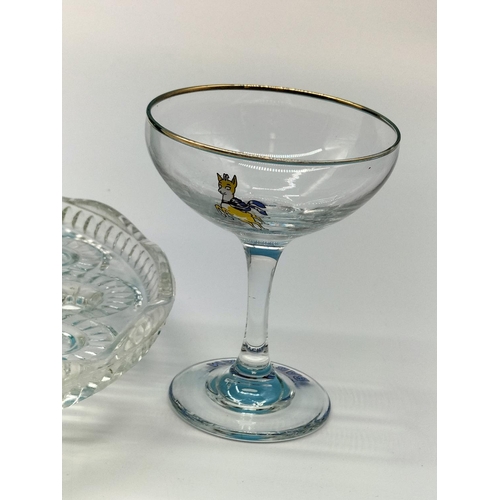 466 - 4 x Glass Items to include Tray (24cm Diameter), Babycham Glass, Vases (2).