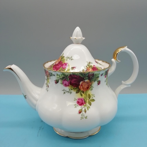 473 - Royal Albert Teapot, Sugar and Cream Jug in the 'Old Country Roses' Pattern. First Quality. Early Ba... 