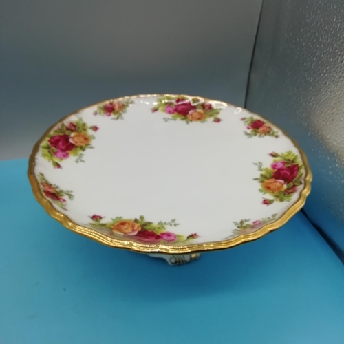 475 - Royal Albert Sandwich Plate, Footed Cake Stand (2nds , Cake Plate and Gravy Boat in the 'Old Country... 