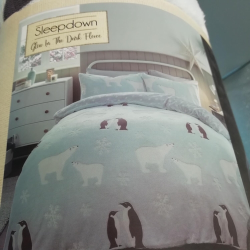 489 - As New. 'Glow in the Dark' Fleece Single Duvet Set.