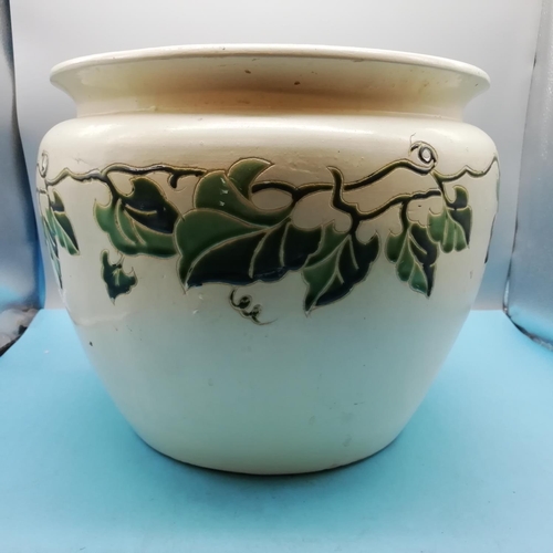 671 - Large Ivy Vine Patterned Planter. 25cm High, 25cm Diameter.