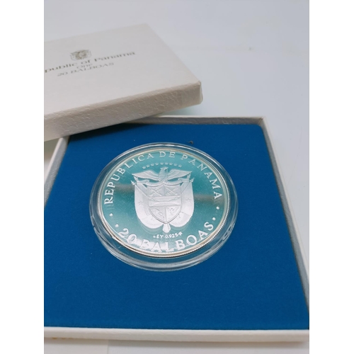 13 - 1974 Silver 925 Panama 20 Balboas Coin. Uncirculated in Presentation Box with Certificate of Authent... 