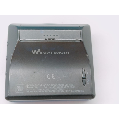 156 - Vintage Sony Walkman Minidisc Player MZ-R501. Powers Up. Untested.