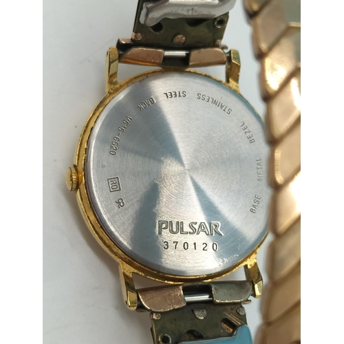 287 - Vintage Gents Pulsar Quartz Watch.