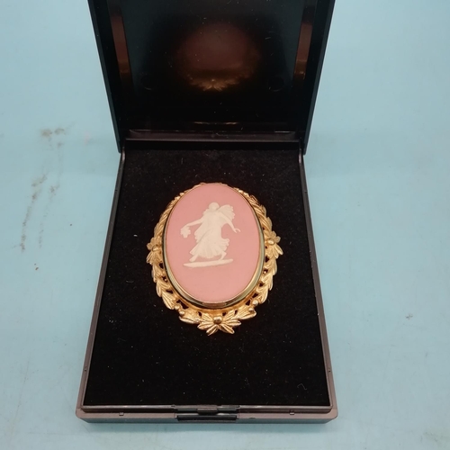 388 - Wedgwood Pink Jasper 'Dancing Hours' Brooch.