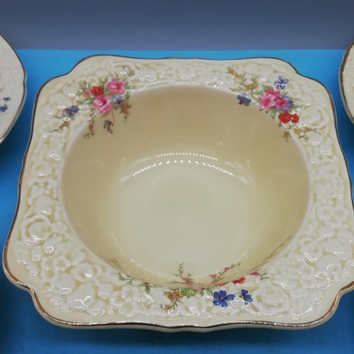 585 - Crown Devon Dessert Set (Trifle Bowl and 6 Dishes) in the 'Florentine' Pattern. Seconds Quality.
