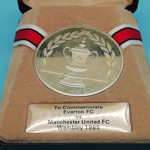 5A - Boxed FA Challenge Cup Medal - Everton v Man Utd 1985.