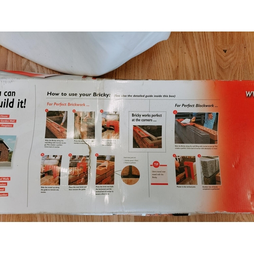 583 - Boxed Bricky Wall Building Tool.