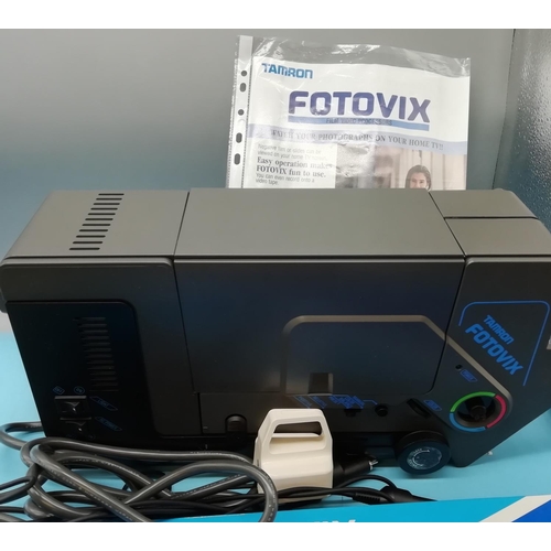 67 - Tamron Fotovix 11-x Film Processor with Accessories. Boxed.