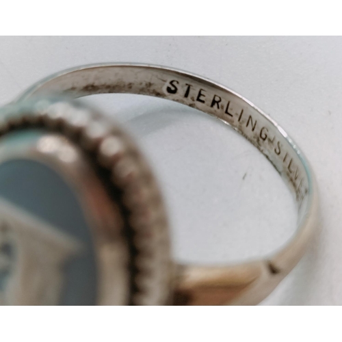 127 - Wedgwood Jasper Sterling Silver Ring. Size M.