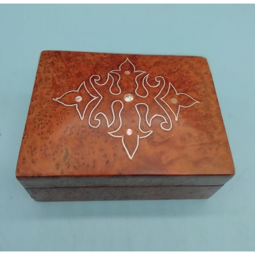 190A - Burr Walnut Wooden Box inlaid with Mother of Pearl.4cm High x 12cm x 8cm.