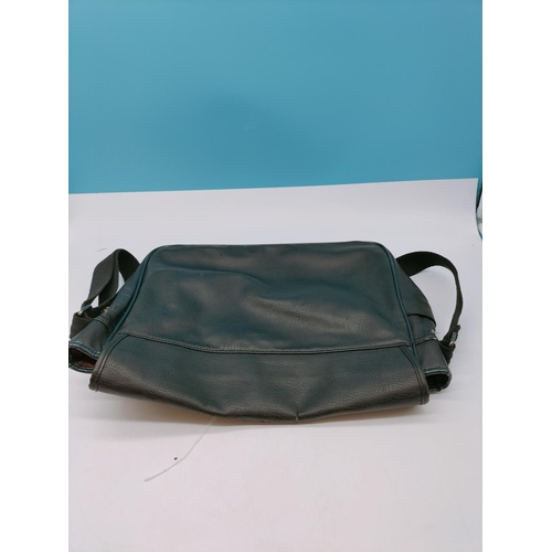 193 - Ted Baker Latop/Work Bag. 40cm x 30cm x11cm.
