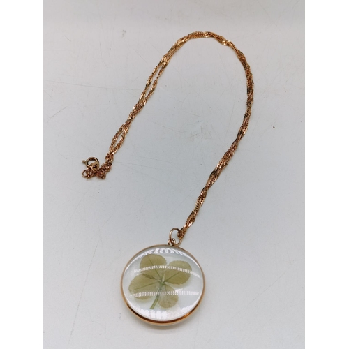 75 - 9ct Gold Necklace with Four Leaf Clover Pendant. Overall Weight 4 Grams.