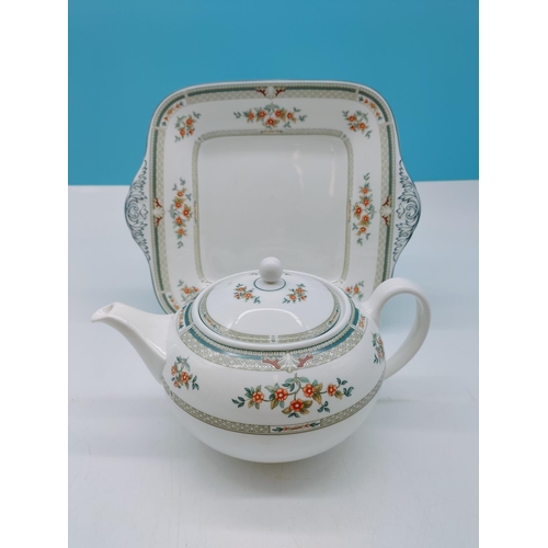 82 - Wedgwood 16 Piece Part Tea Set in the 'Hampshire' Design.