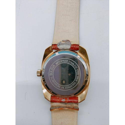 102 - Vintage Bulova Men's Watch.