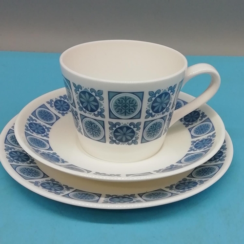 262 - Royal Tuscan China 19 Piece Part Tea Set in the 'Charade' Pattern to include Trios (5).