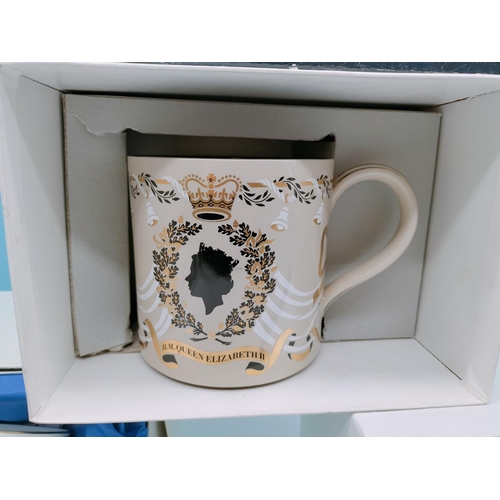 332 - Boxed Coalport Limited Edition 600 Exhibition Mug and Beaker plus Boxed Wedgwood 1 Pint Mug for Roya... 