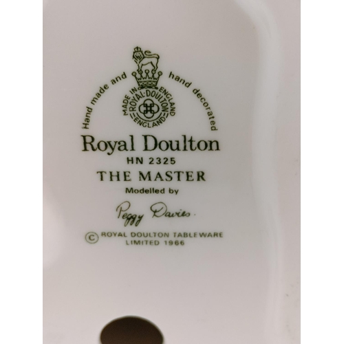 333 - Royal Doulton 16cm Figure 'The Master' HN2325.