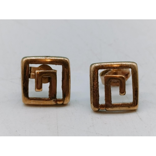 459 - 9ct Gold Square Earrings.