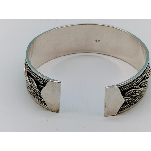 83 - Silver 925 Bangle. 31 Grams.