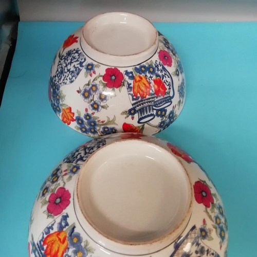 173 - Pair of Late 19th/Early 20th Century Chinese Bowls with Floral Decoration. 11cm High, 25cm Diameter.