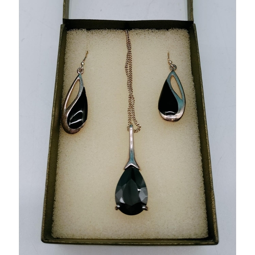 313 - Silver 925 Black Stone Necklace and Earrings.