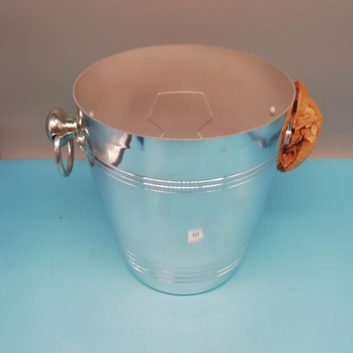 434 - As New Moet + Chandon Champagne Bucket. 22cm Tall, 18cm Diameter.