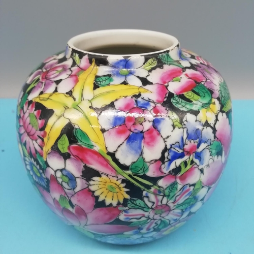 58 - Chinese Late 19th Century Mille Fiori Hand Painted 12cm Vase