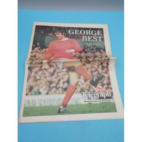 50A - Collection of Football Related Memorabilia including Newspapers, Programmes, etc. Teams include Manc... 