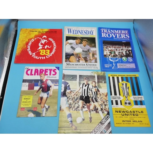 50A - Collection of Football Related Memorabilia including Newspapers, Programmes, etc. Teams include Manc... 