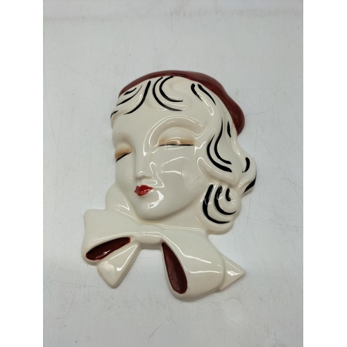 Lot 8         