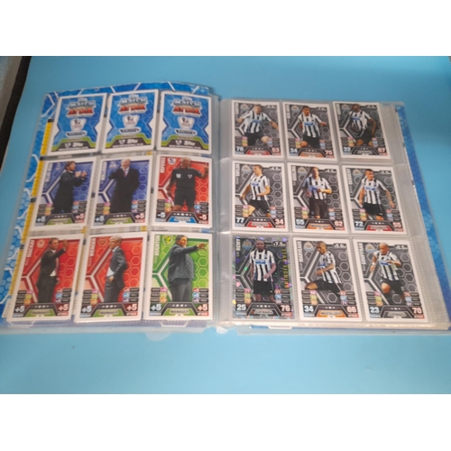 100A - Collection of Typhoo Tea Large Football Cards (20) plus a Collection of Topps Football Cards (3 Bind... 