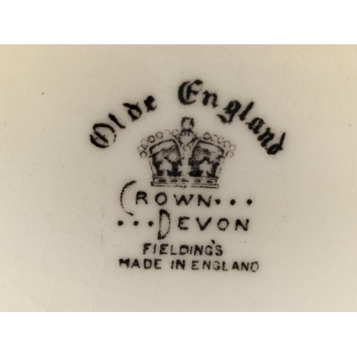 31 - Crown Devon 'Olde England' Lidded Pot. 11cm High, 9cm Diameter.