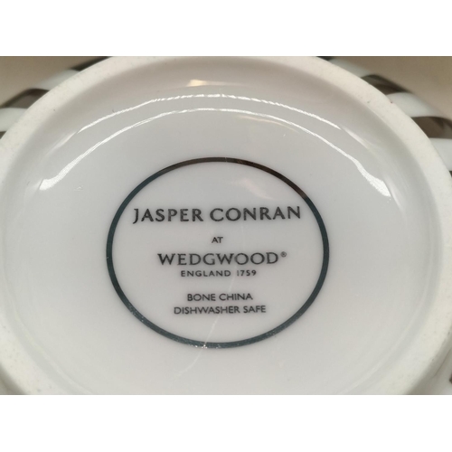 35 - Jasper Conran for Wedgwood 14cm Dessert Bowls (8) in the 'Platinum Stripe' Design.