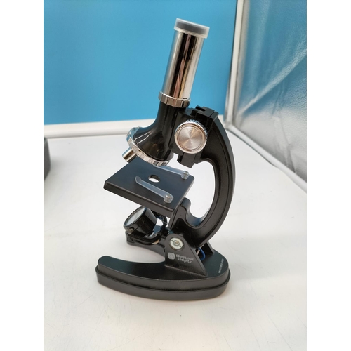 674 - Geosafari Micropro Microscope Set.