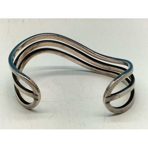 90 - Silver Hallmarked Modern Bangle. 29.5 Grams.