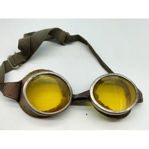 94 - 3 Pairs of Vintage Goggles.