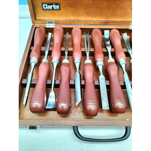 96 - Clarke Woodworker Chisel Set in Box. 34cm x 27cm x 5cm.