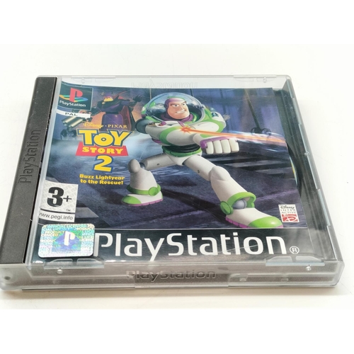 198 - 16 Playstation One Games With Manuals to Incl. Space Invaders, Crash Bandicoot, Raymanz, Tekken 3, e... 