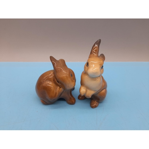 397 - Rare Beswick Rabbit Family. Model 824 Tallest 8cm (h)