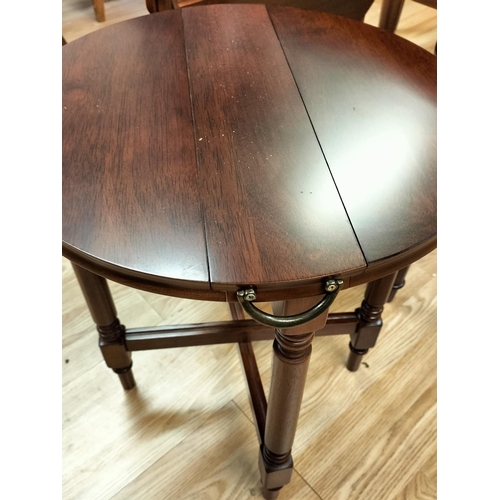 427 - 3 Piece table set with larger coffee table and two fold down occasional tables. largest 60x60x62 Col... 