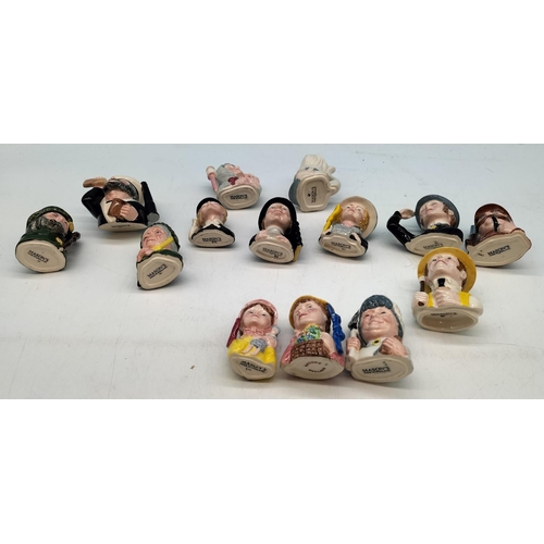 274 - Collection of 14 Masons Character jugs