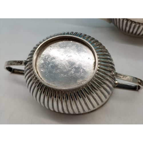 296 - 5x items of silver plate to include teapot and napkin rings