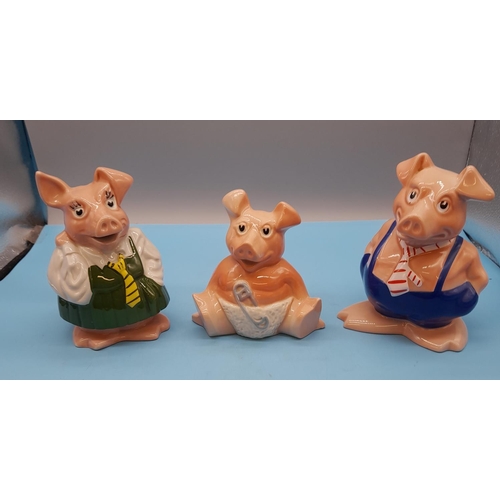 313 - Wade Nat West Pigs (3). Tallest 16cm. One A/F