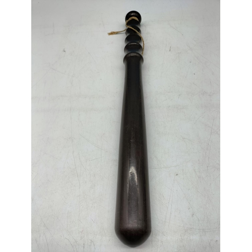 Lot 322       