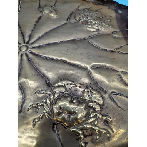 66 - Japanese Meiji Period Brass Tray Modelled as a Lotus Leaf and Decorated with Crabs and Frogs. 26cm x... 