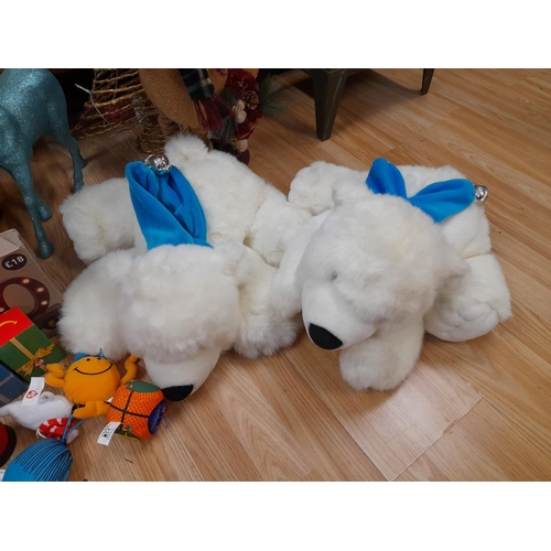 570 - Collection of Christmas Items to include Vintage 58cm Light Up Reindeer (2), Large Plush Polar Bears... 