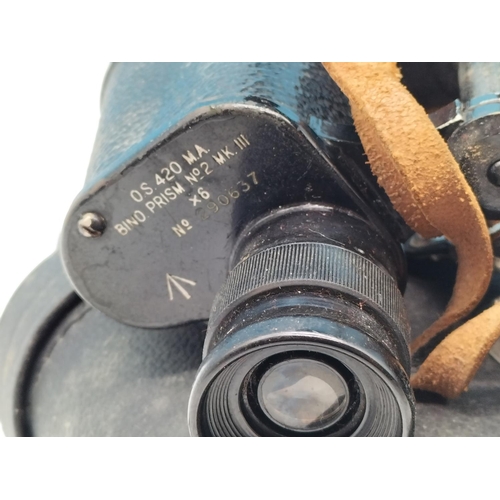 244 - Taylor Hobson WWII (1943) Binoculars with Case. Focus OK. Slight Lens Mould to 1 Lens.